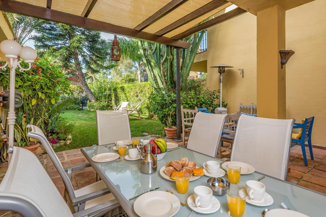 Oleholidays Azalea Playa Junto A Puerto Banus Holiday home
