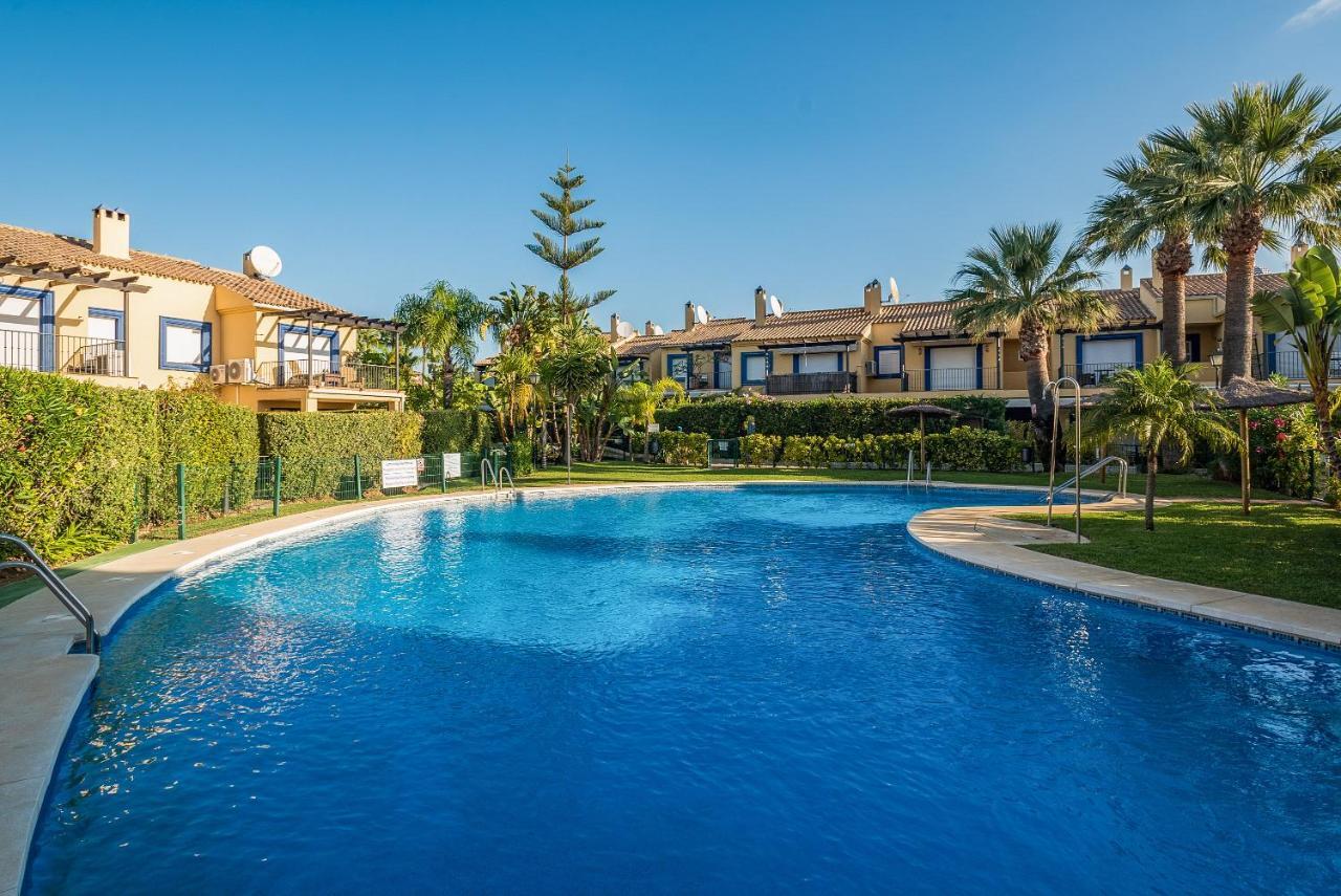Oleholidays Azalea Playa Junto A Puerto Banus * Marbella